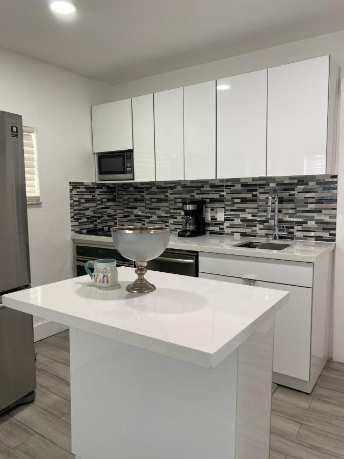 Modern Home, Excellent Location Miami Exterior foto